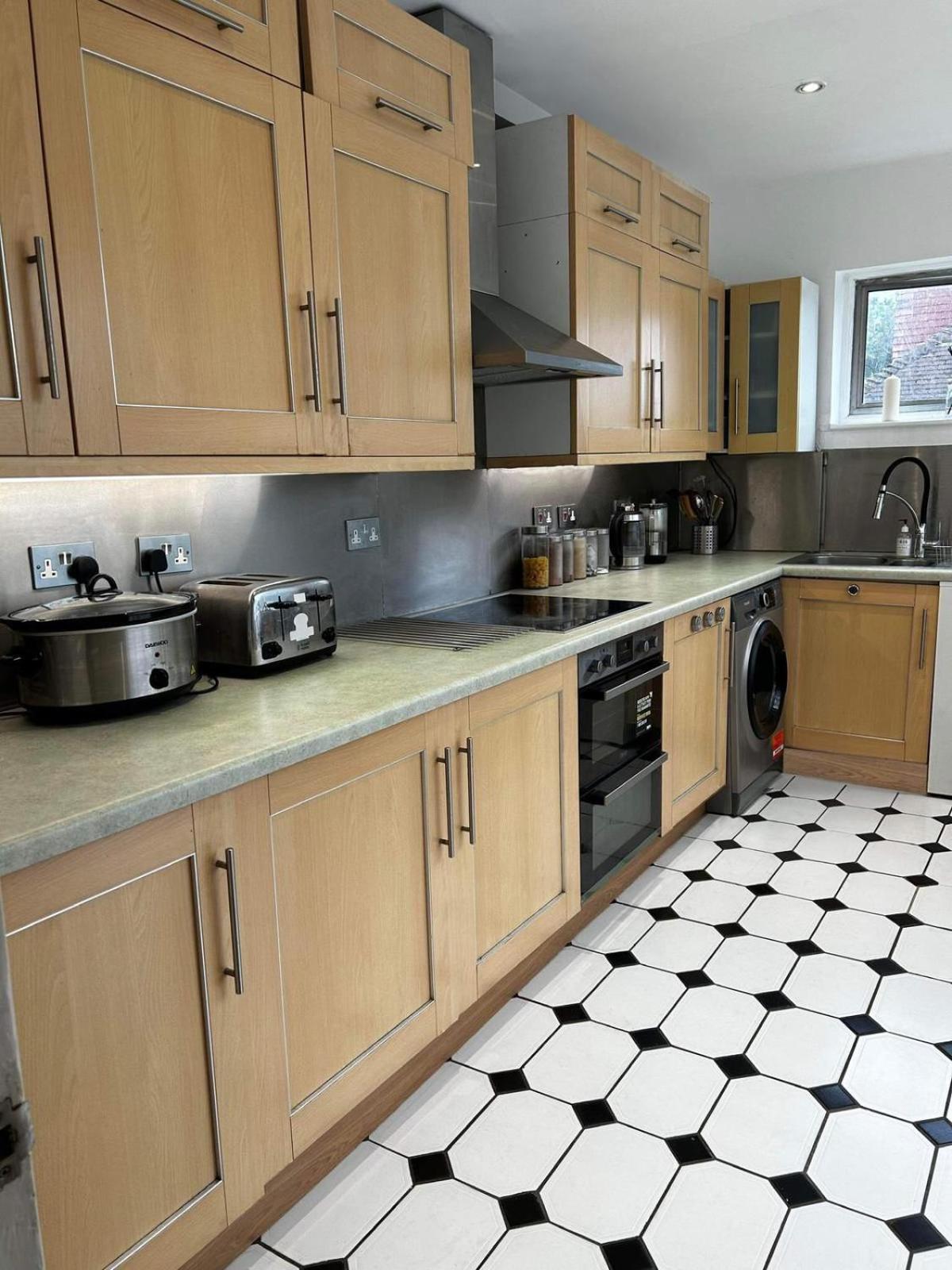 Wandworth, South London Deluxe King Room 2 Exterior foto